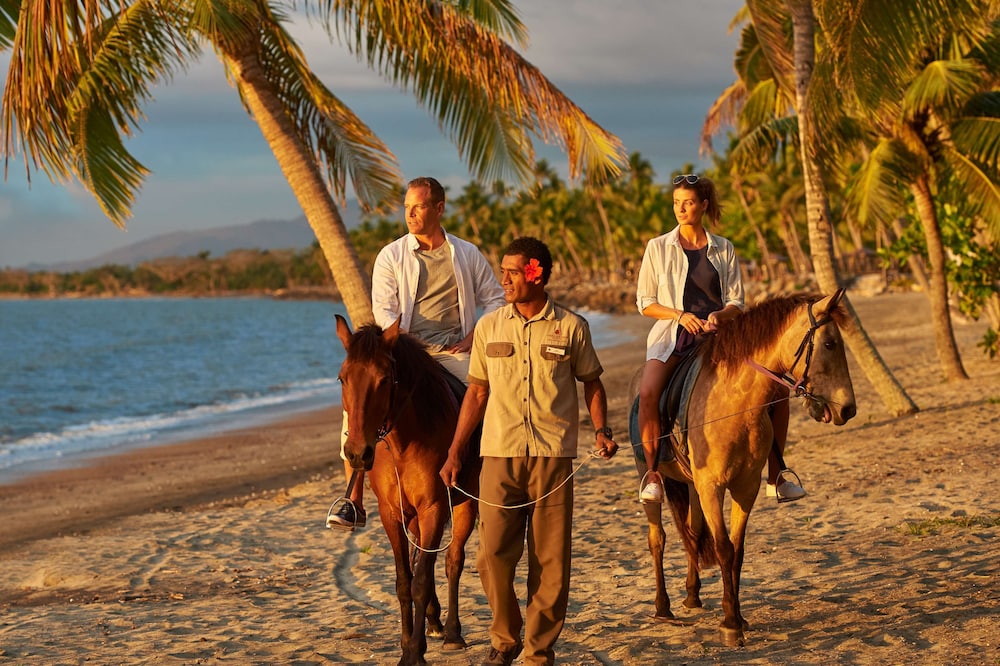 DoubleTree Resort by Hilton Hotel Fiji - Sonaisali Island 17/63