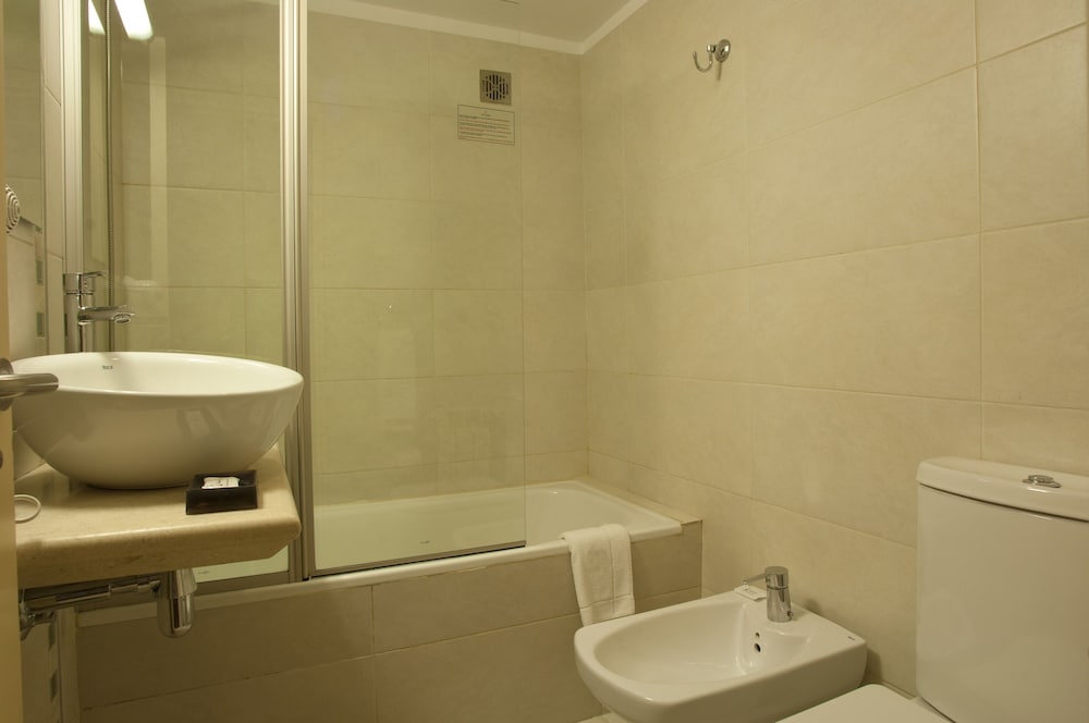 LAS LENGAS HOTEL 21/60