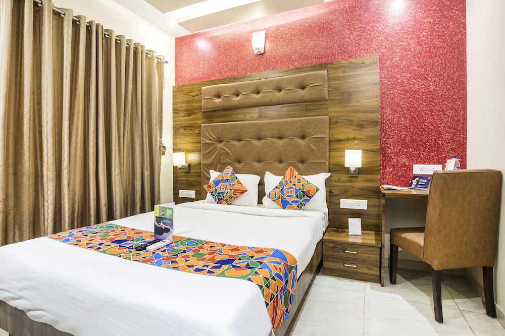 Fabhotel Amour Andheri East 5/17