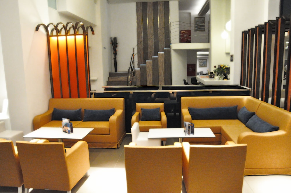 Astron Hotel 32/50