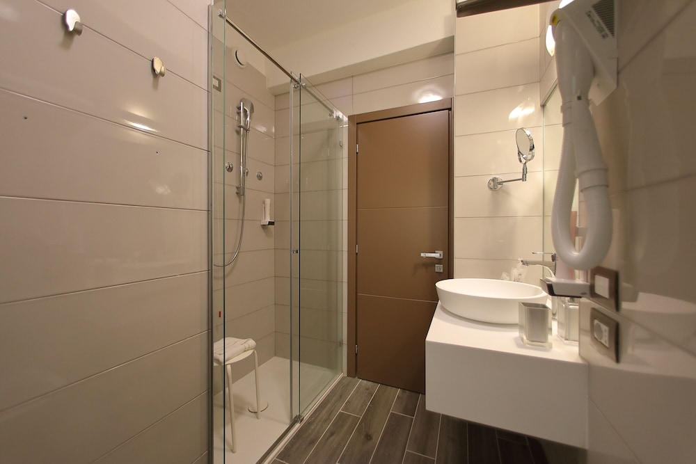 BellArrivo Hotel 33/41