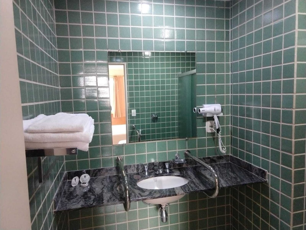 Hotel Jaguary 35/64