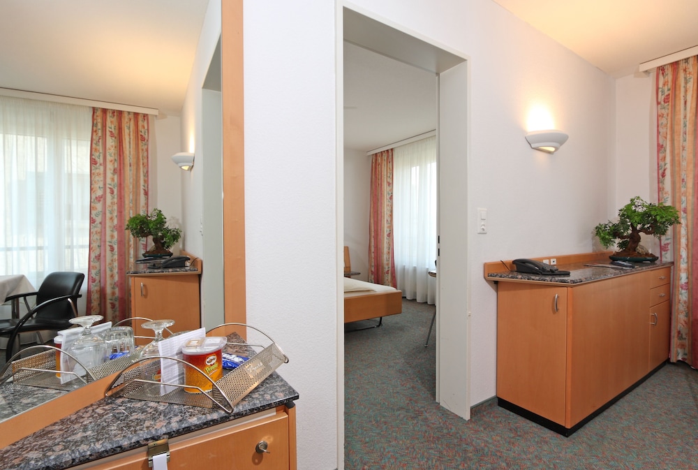 Hotel Conti 25/58