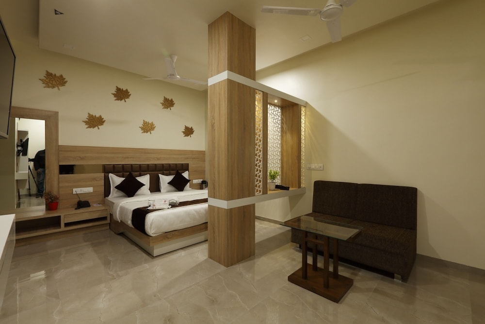 Alka Hotel 12/23
