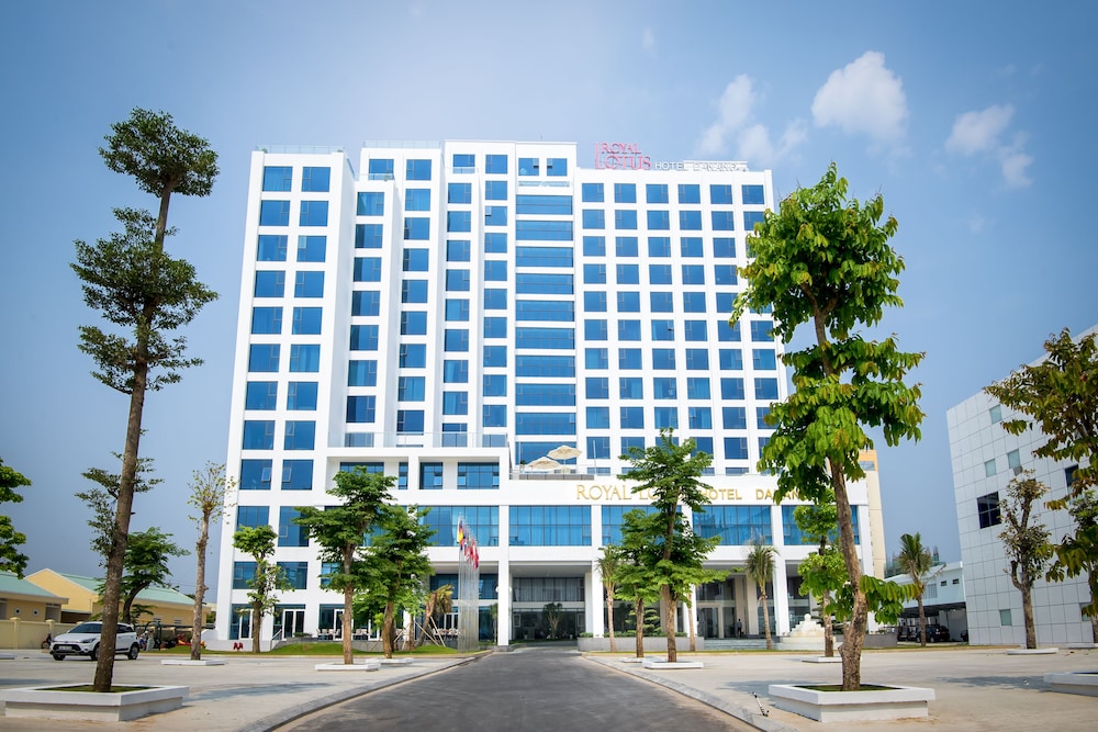 Royal Lotus Hotel Danang 4/69