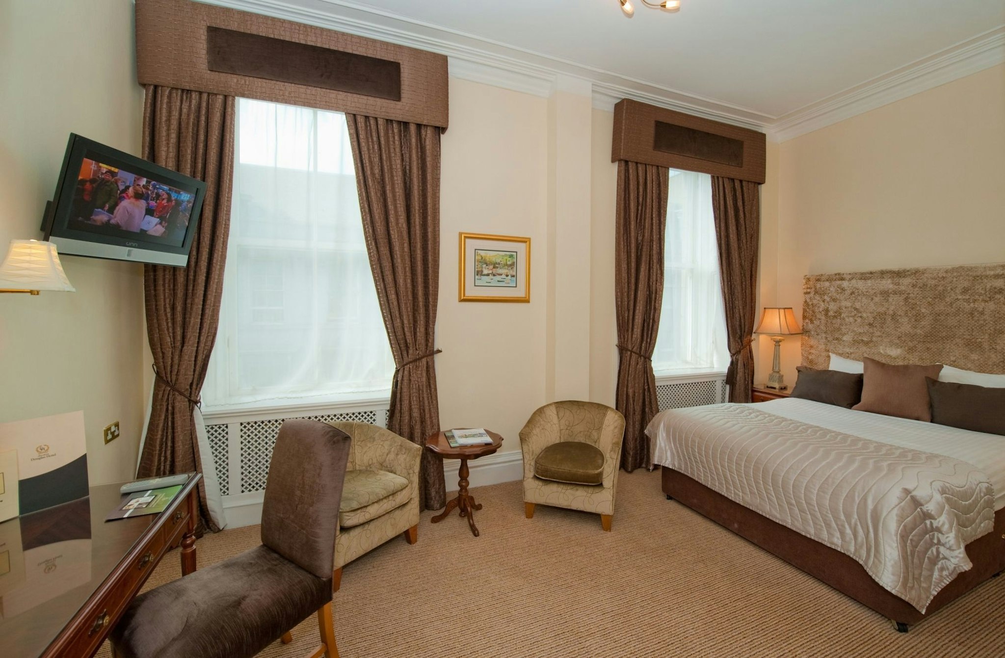 Aberdeen Douglas Hotel 33/96