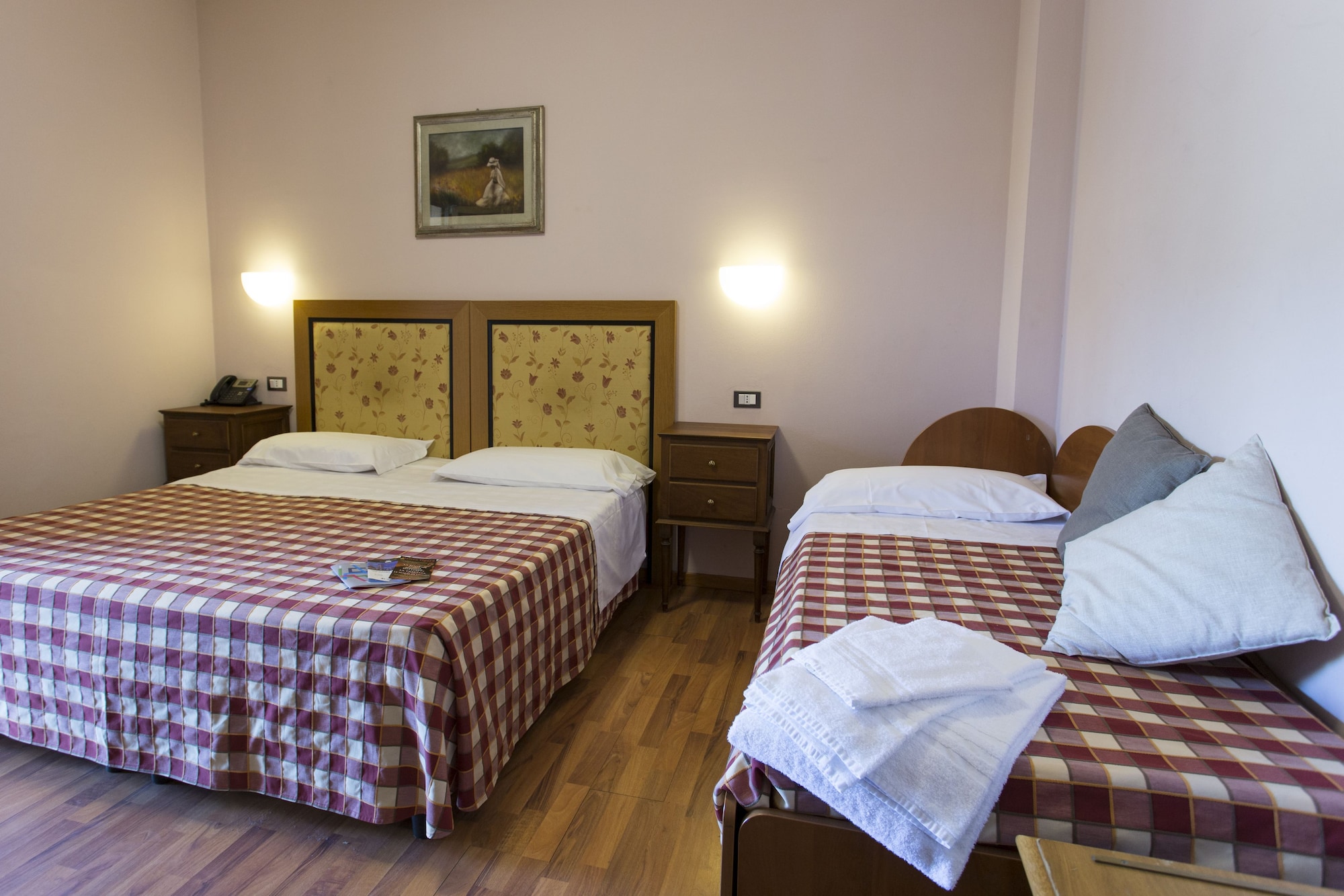 STANDARD, TRIPLE, 1 KING AND 1 SINGLE BEDS