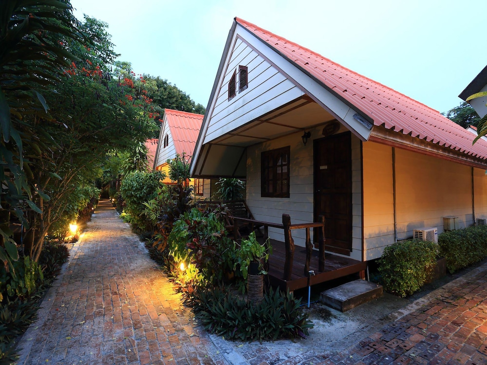 Bundhaya Resort 7/50