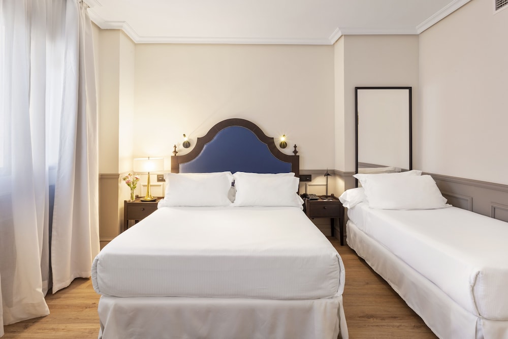 H10 Corregidor Boutique Hotel 21/65