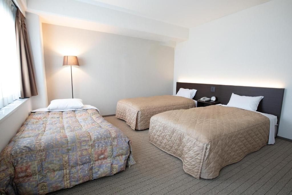 HOTEL SUNROUTE MATSUYAMA 39/45