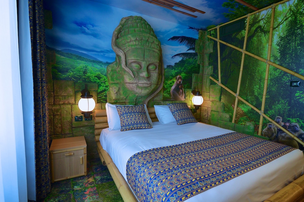 rooms