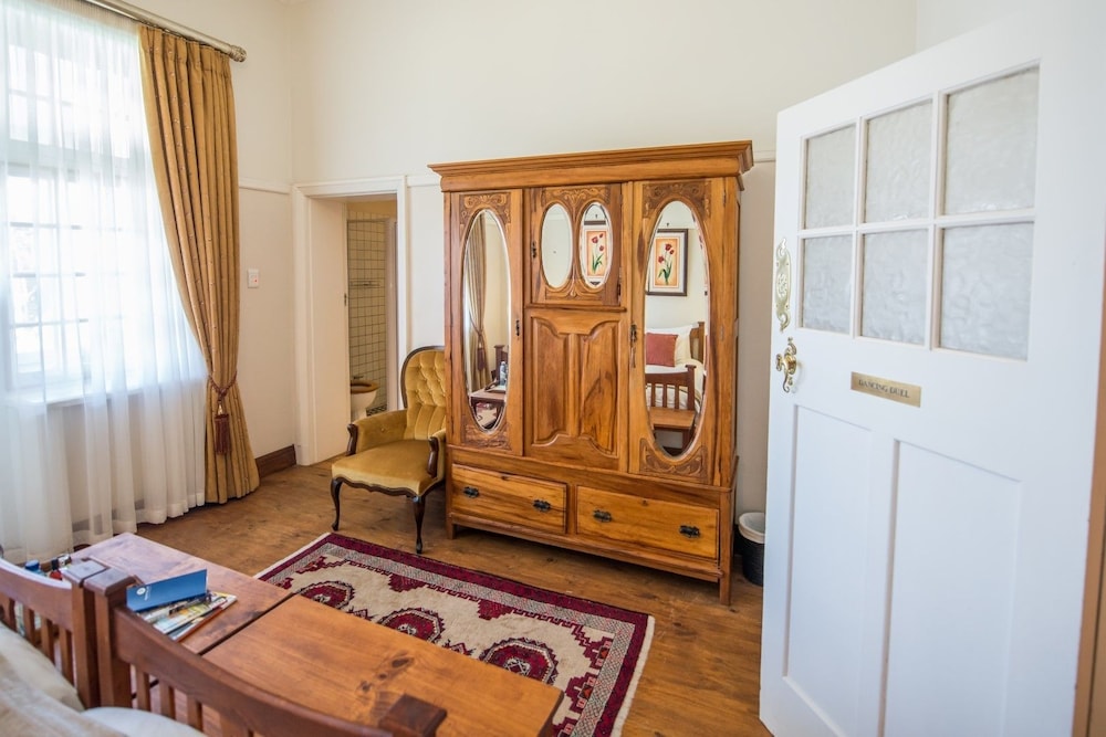 Excelsior Manor Guesthouse 26/50