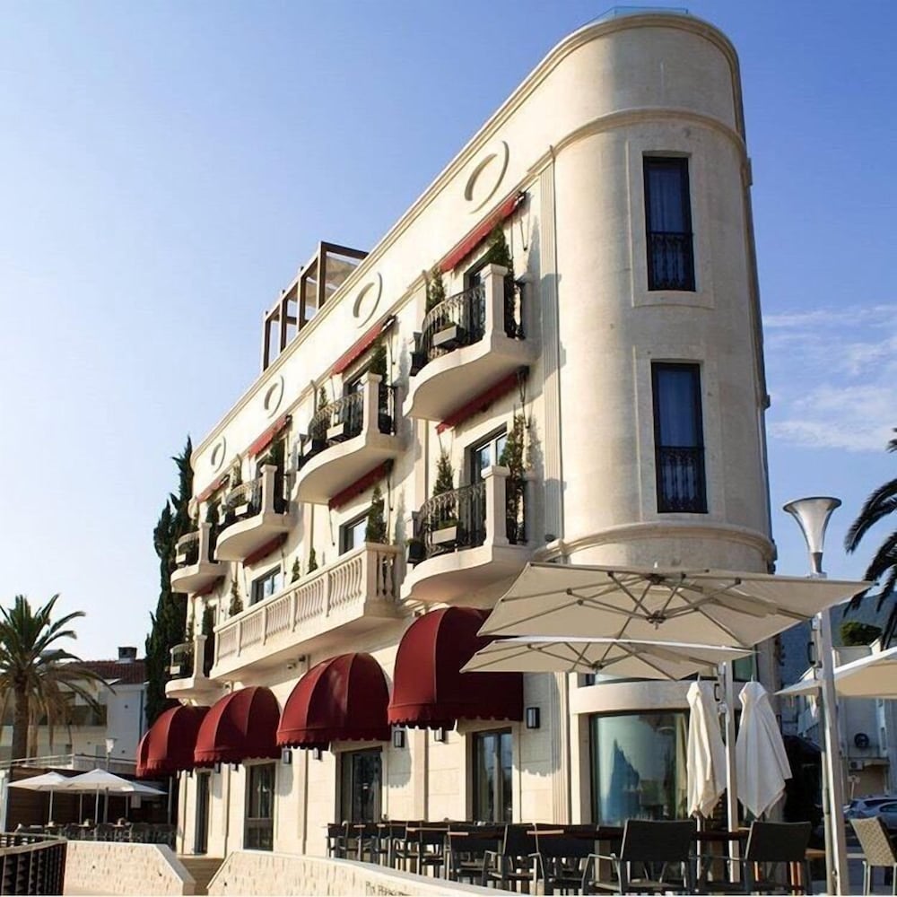 Boutique Hotel La Roche 1/50
