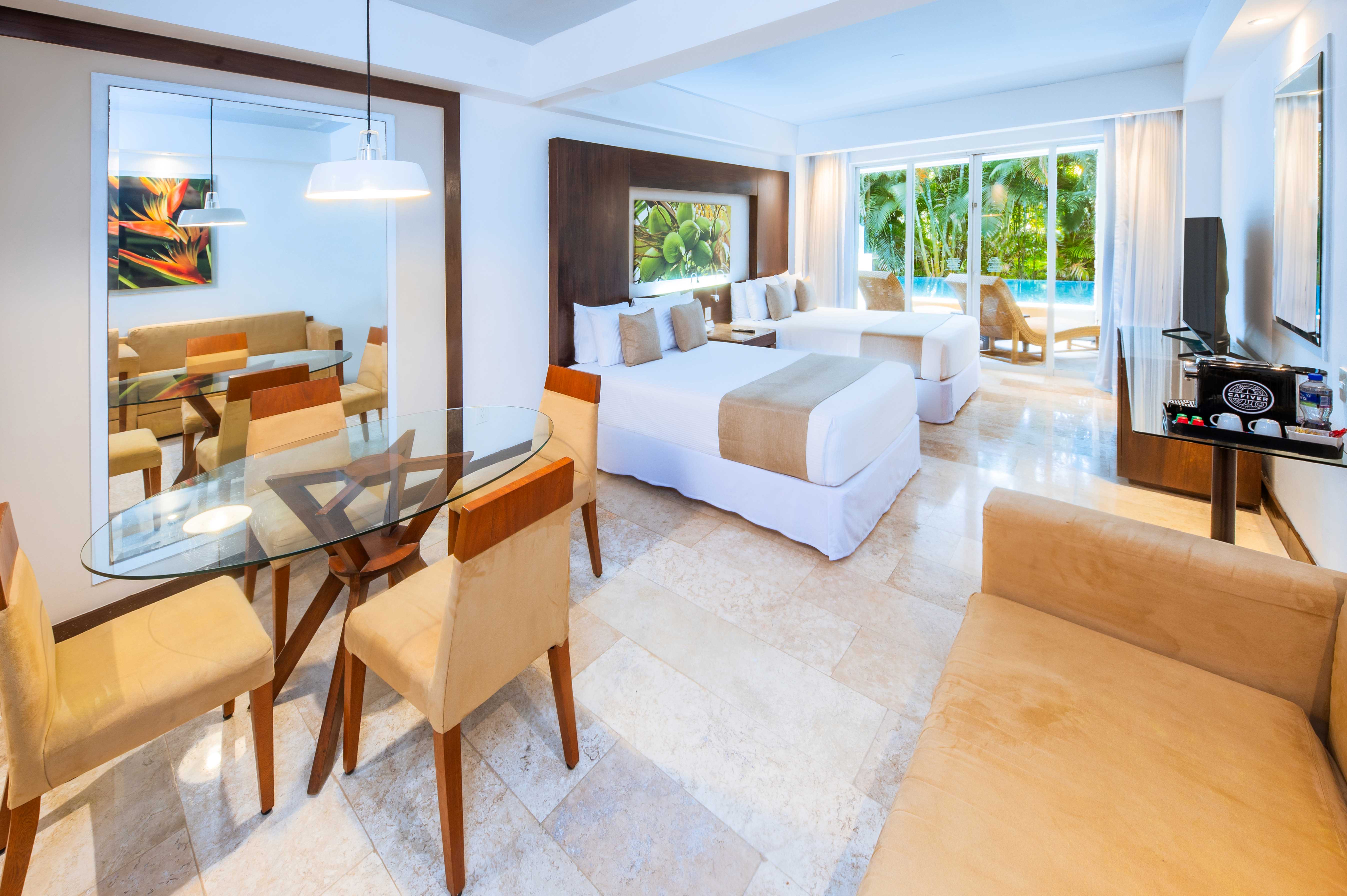 Altitude, Swim Out, Junior Suite, Double Bed