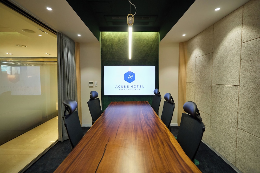 ACUBE HOTEL 39/49