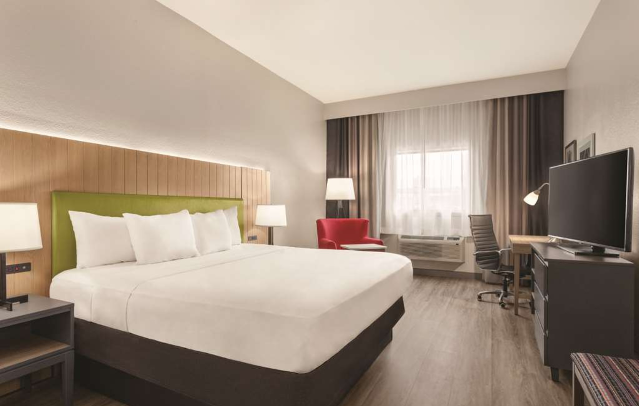 Upgrade, Suite, King Bed