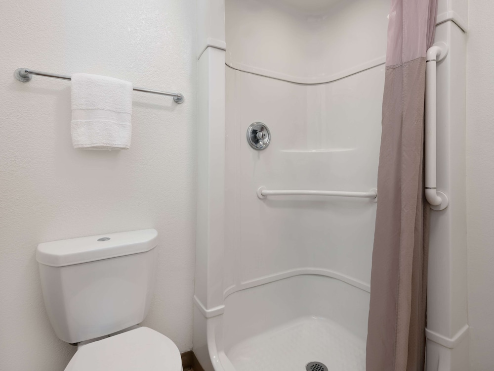 Motel6 Santa Maria, CA - North 41/43