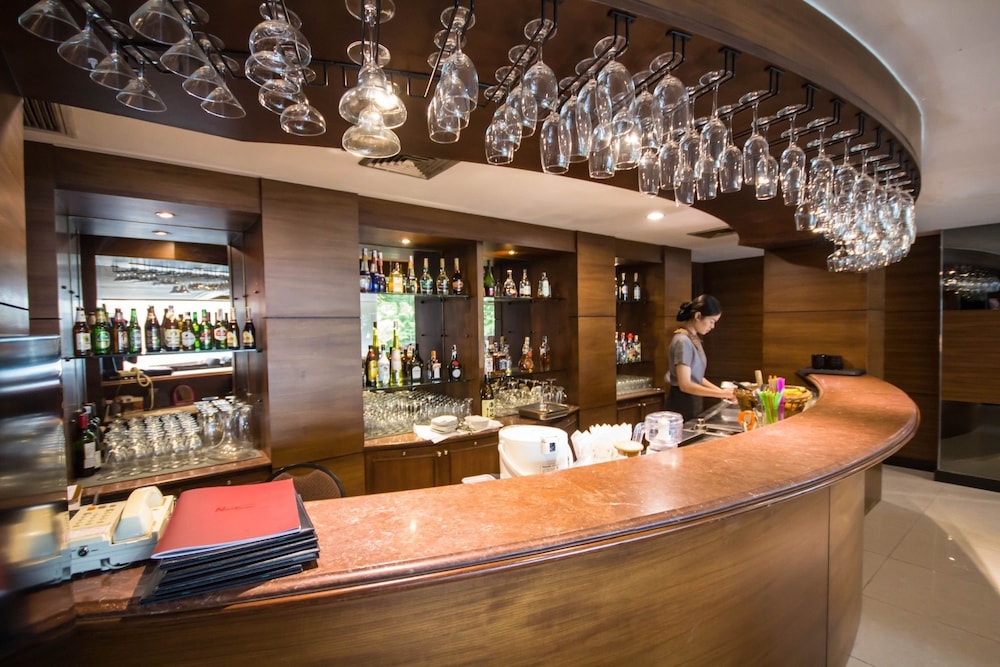 Sima Thani Hotel 10/50