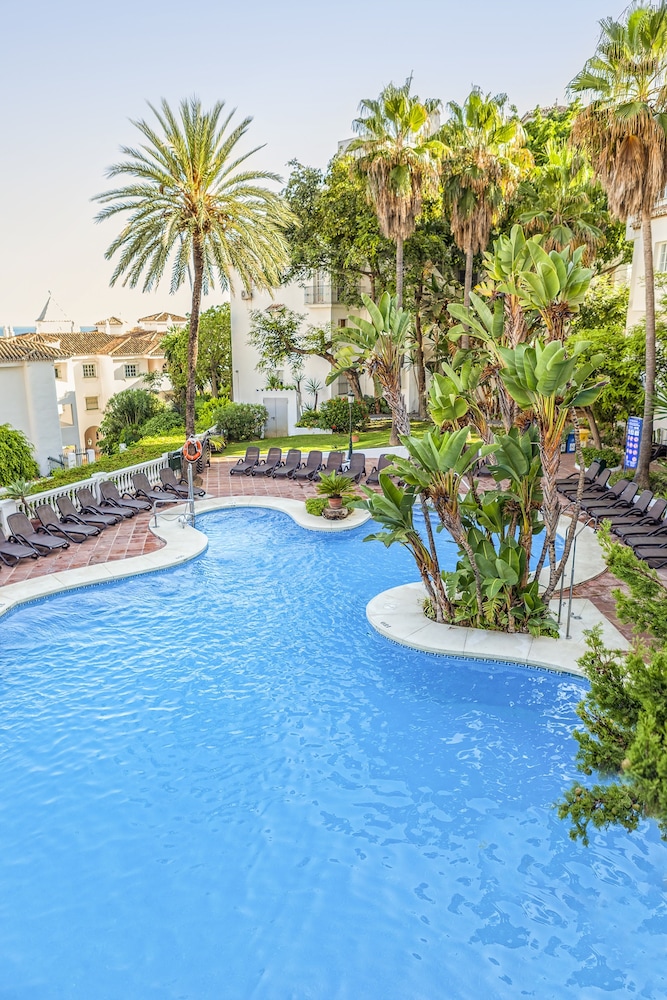 Royal Oasis Club at Pueblo Quinta 8/57