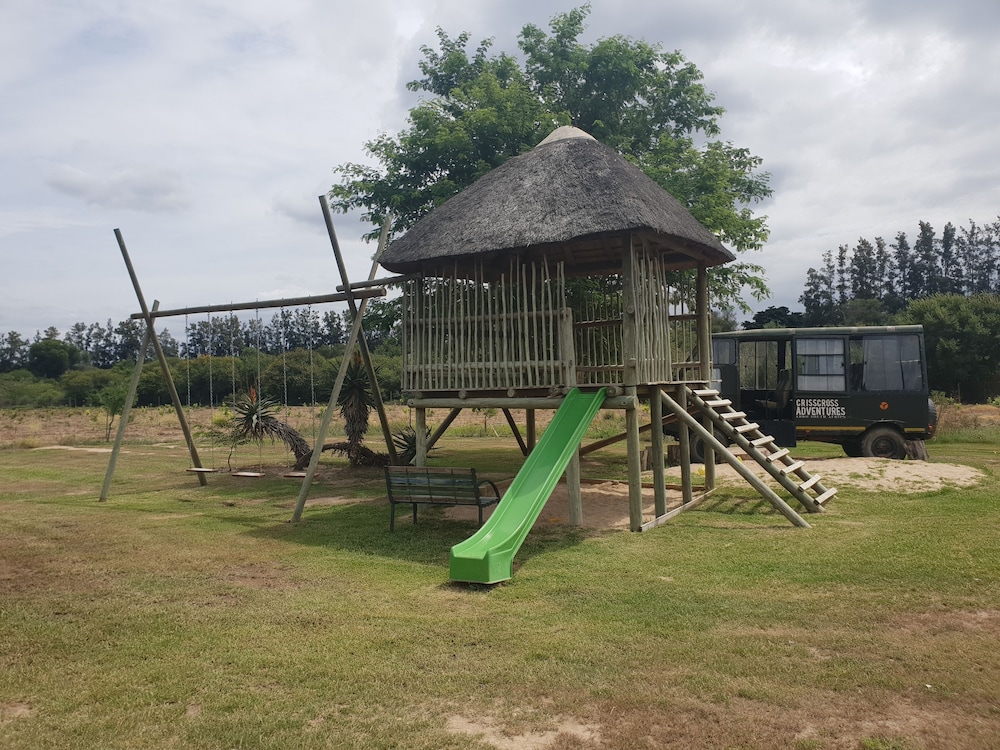Chrislin African Lodge 25/50
