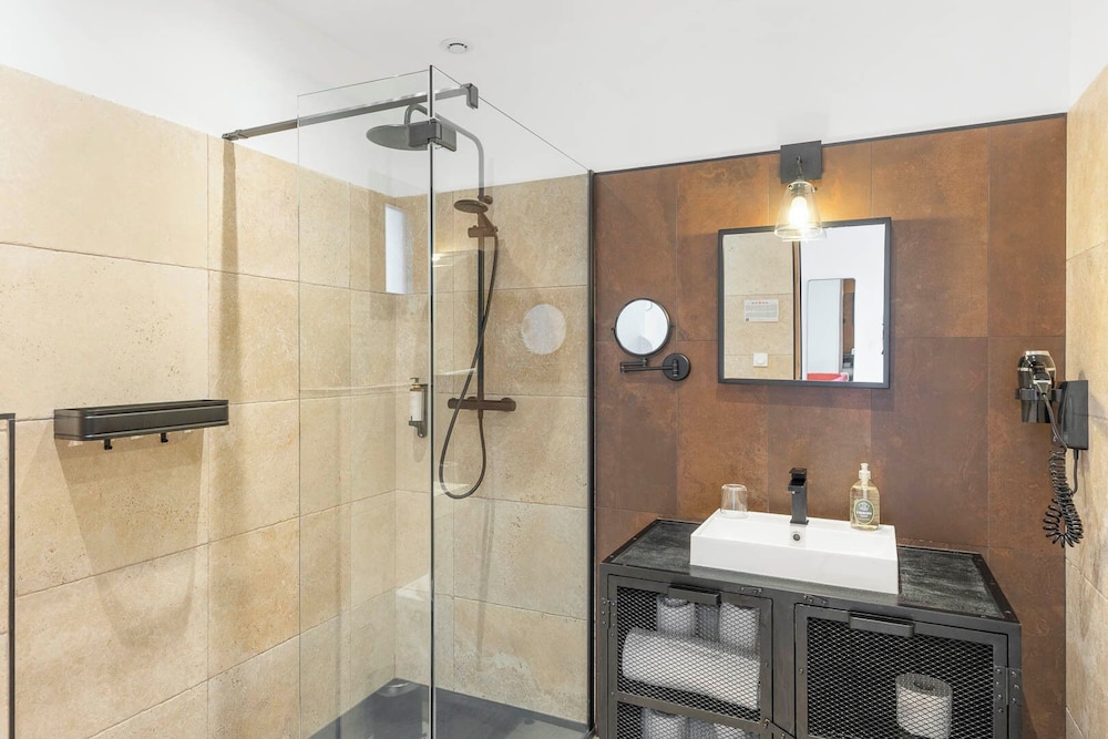 Les Chambres De Casarina 69/70