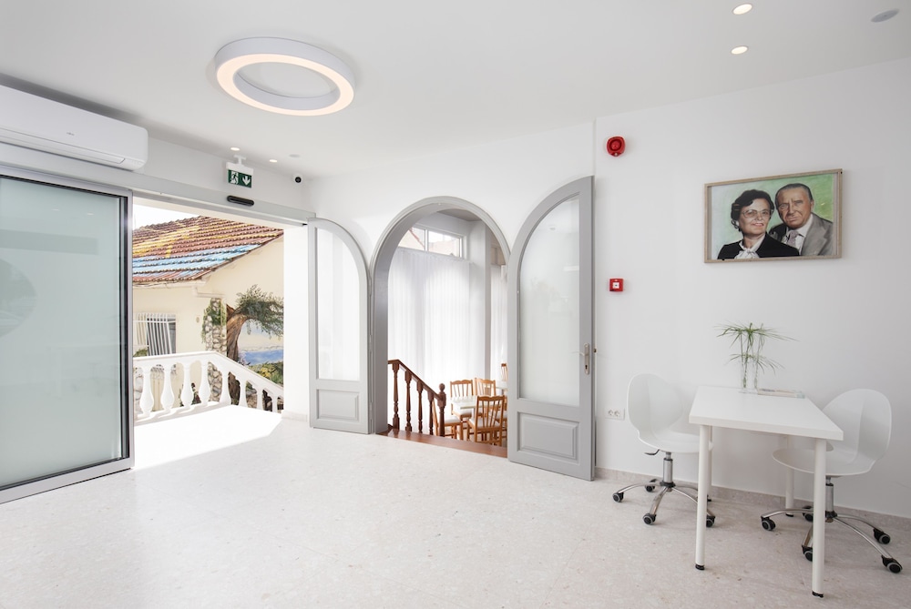 Bella Vista hotel & studios Corfu 52/72