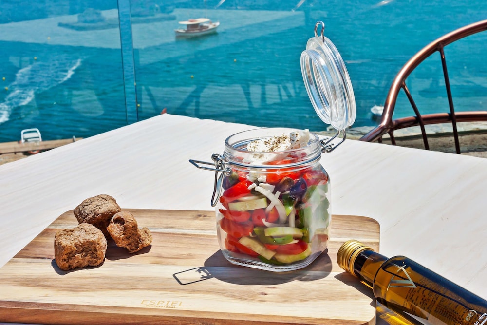 Royal Marmin Bay Boutique and Art Hotel 34/50