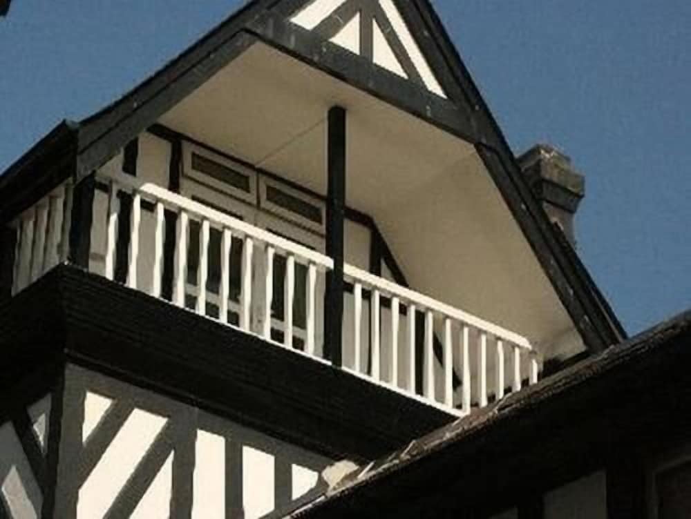 Rosemullion Hotel - Guest house 2/24