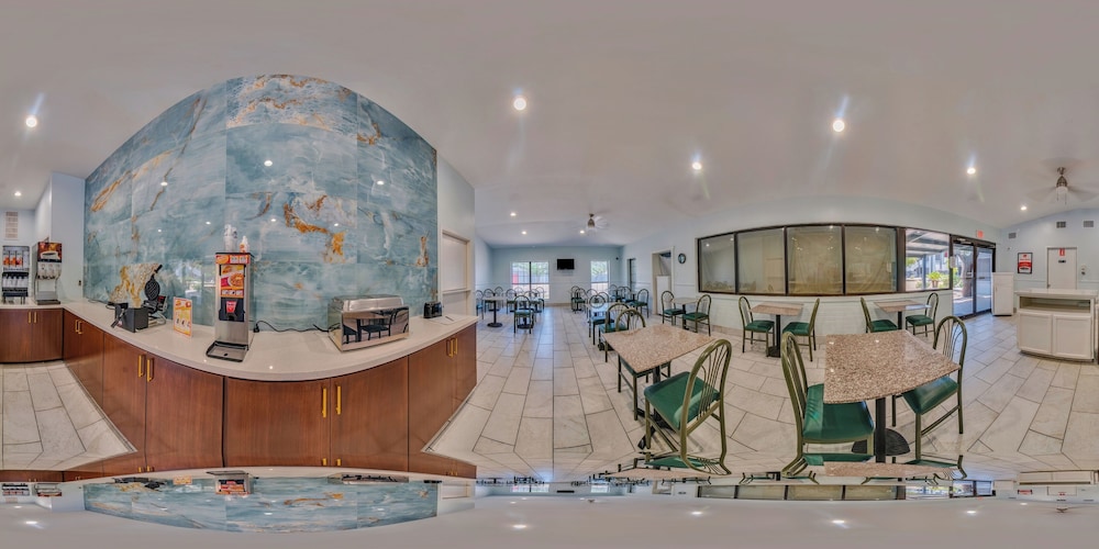 Econo Lodge Inn & Suites Fulton Rockport 2/41