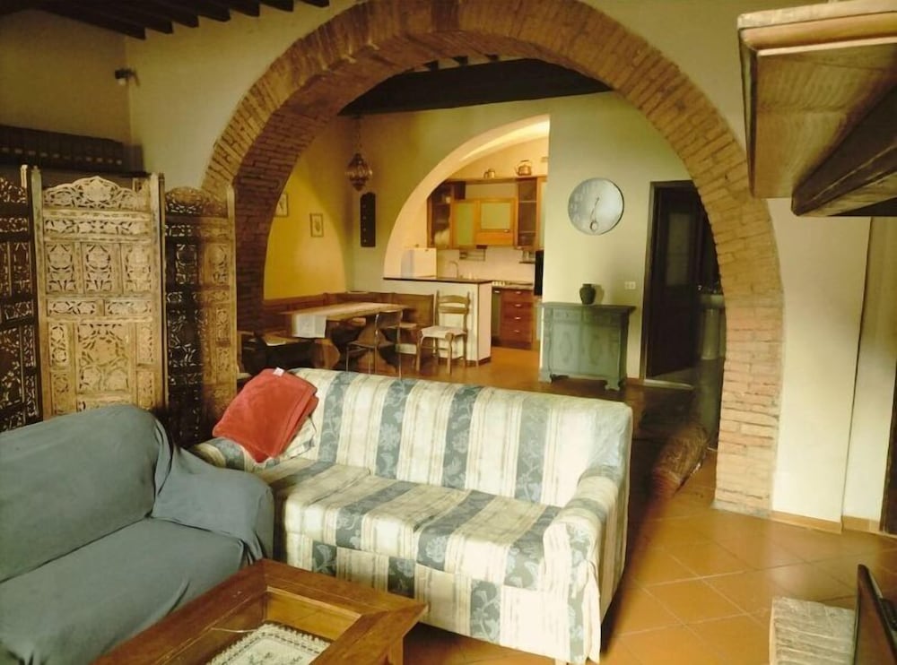 Residenza Fabroni 32/48