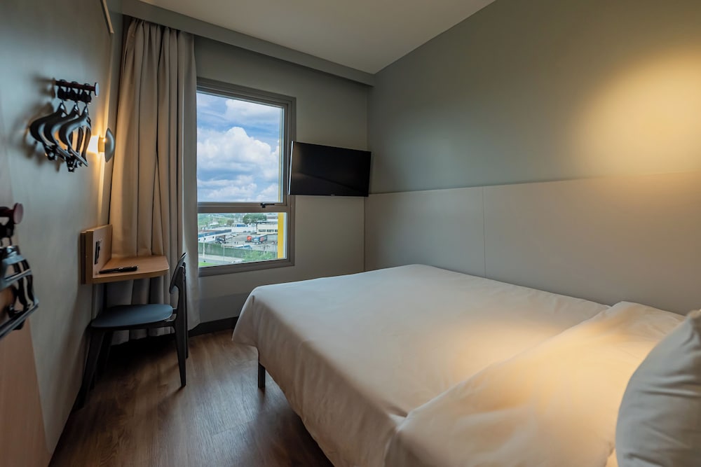 ibis budget Guarulhos Aeroporto 11/50
