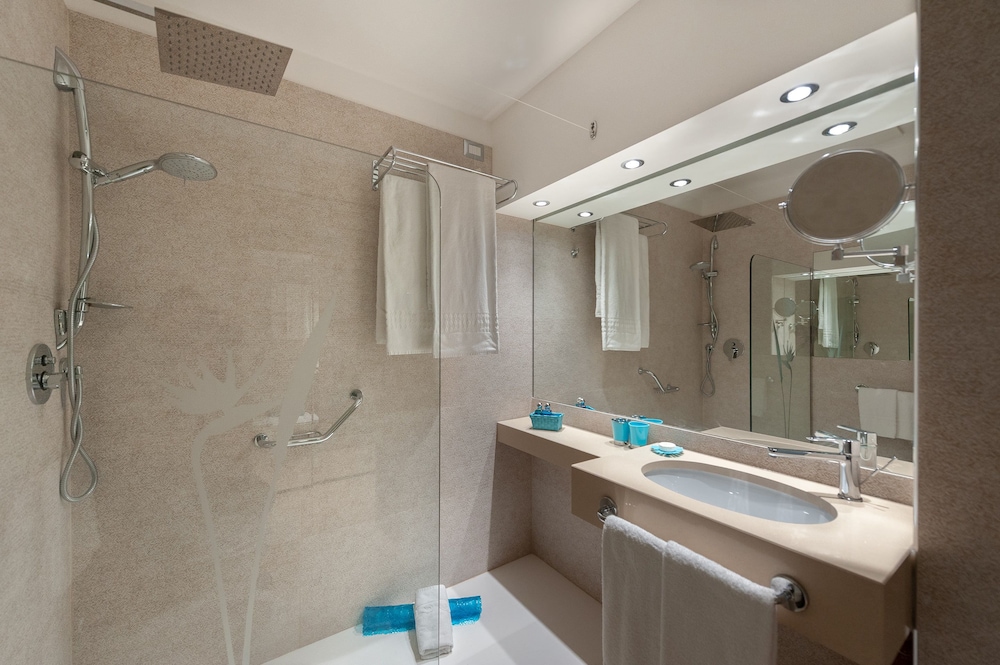 Acacia Palace - Adults Only 17/50