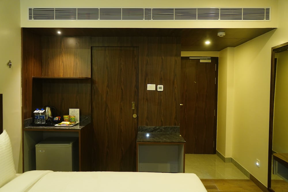 Jaag Hotel 7/50