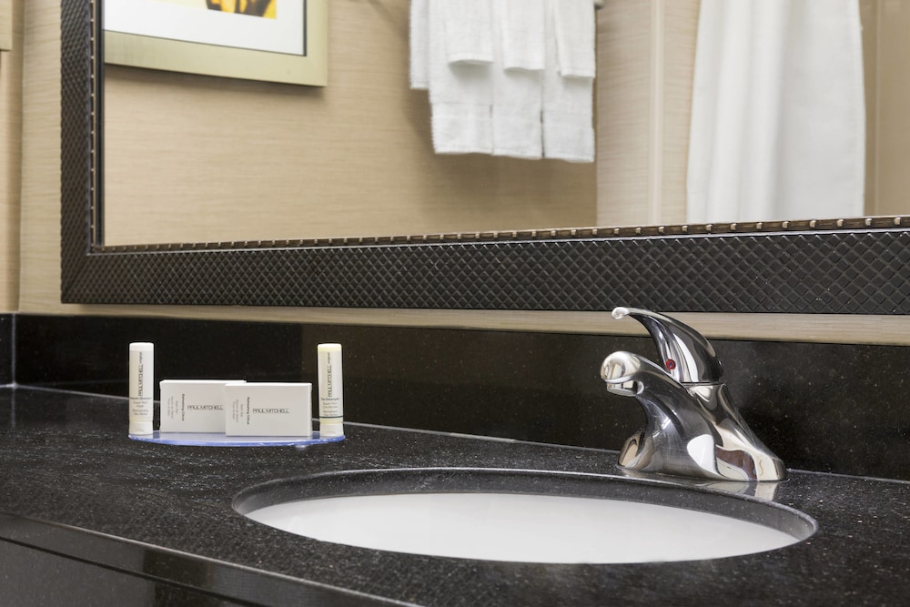 Fairfield Inn Suites Minneapolis St Paul Airport 18/53