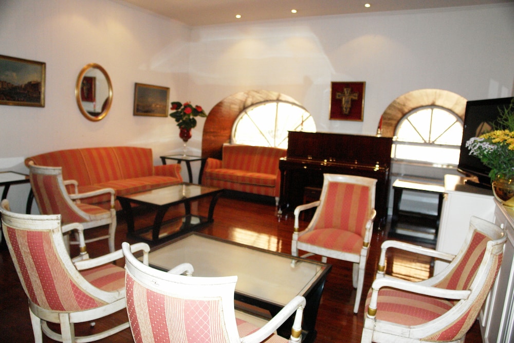 Cavalieri Hotel 49/67