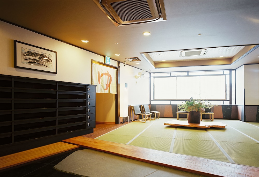 Toyama Manten Hotel 41/61