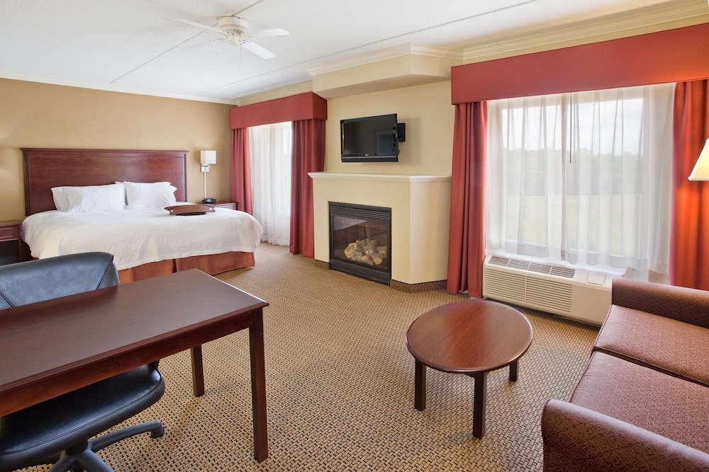 Hampton Inn And Suites Lanett West Point 27/45