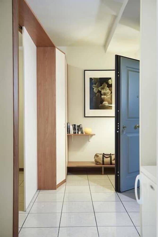 Leopoldo Residence 4/50