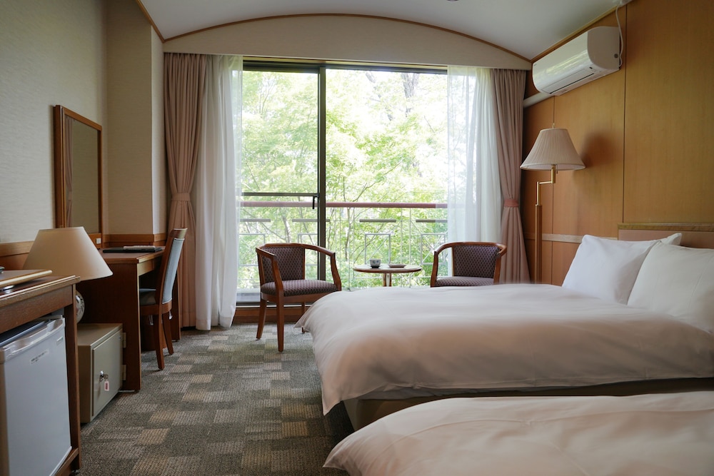 HOTEL BLANCVERT NASU 18/71