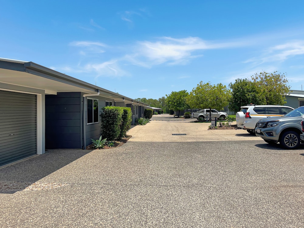 DIRECT HOTELS - VILLAS ON RIVERGUM 29/36