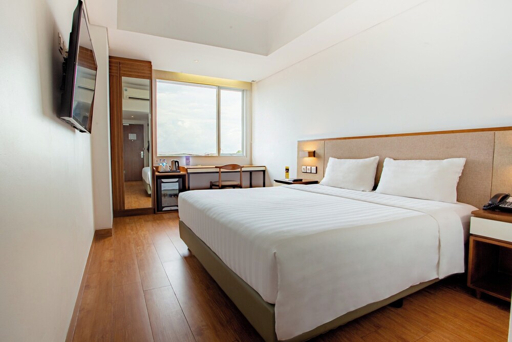 Grand Zuri Ketapang 19/58