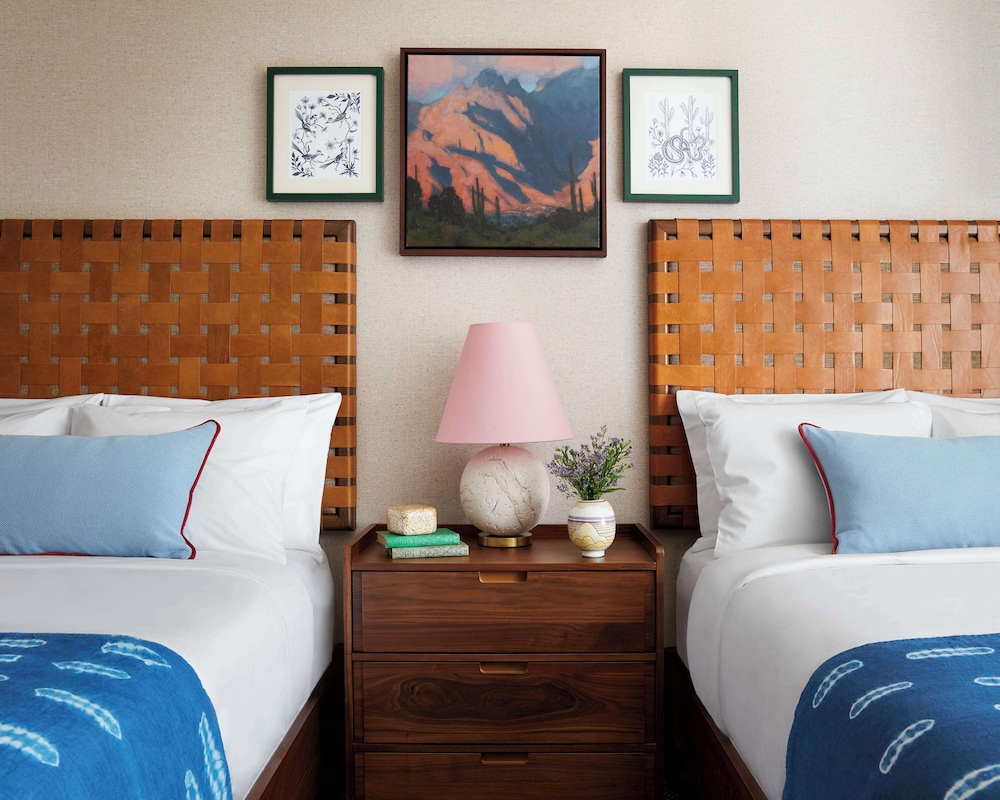 ROOM, 2 QUEEN BEDS, ACCESSIBLE