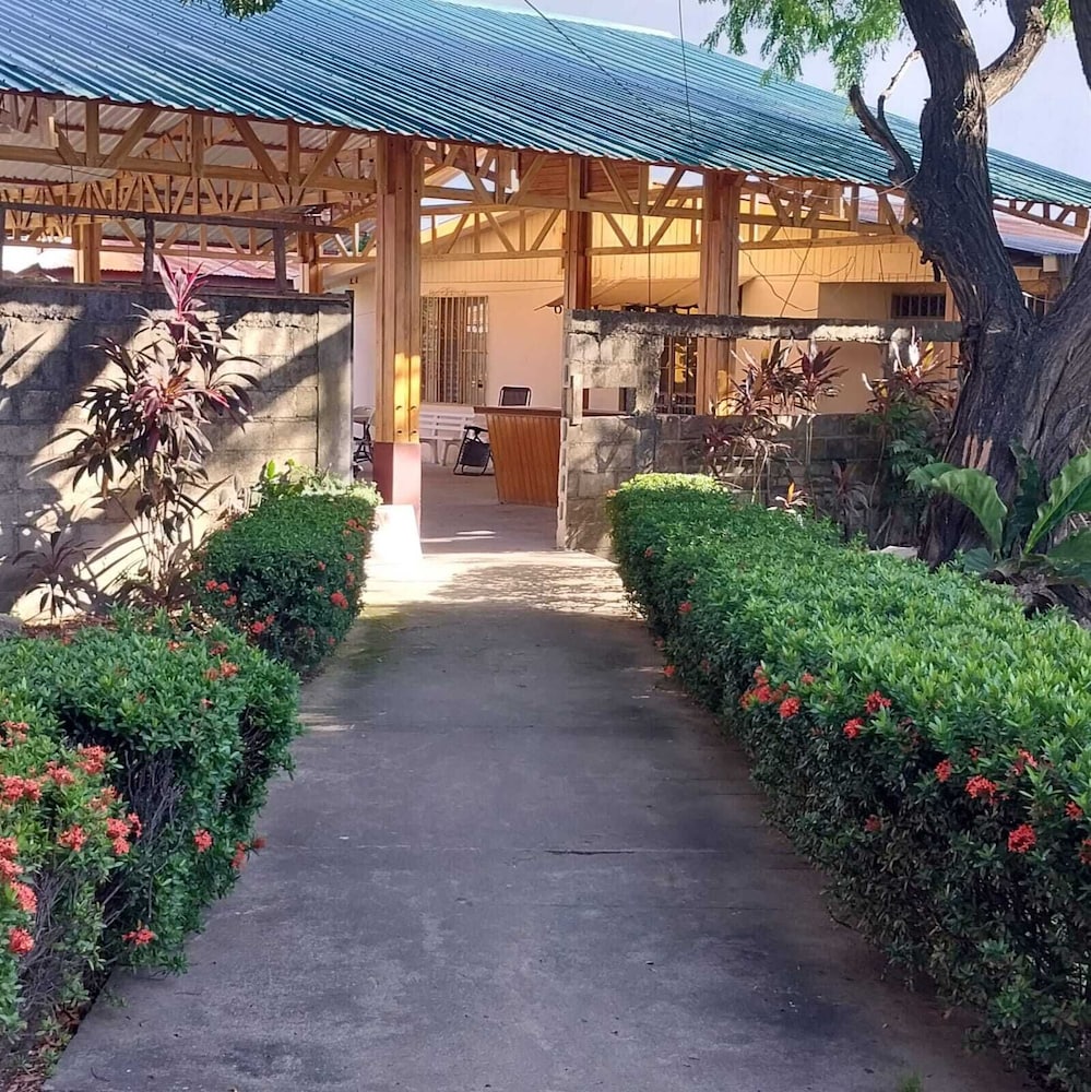 Hotel Guanacaste 3/35