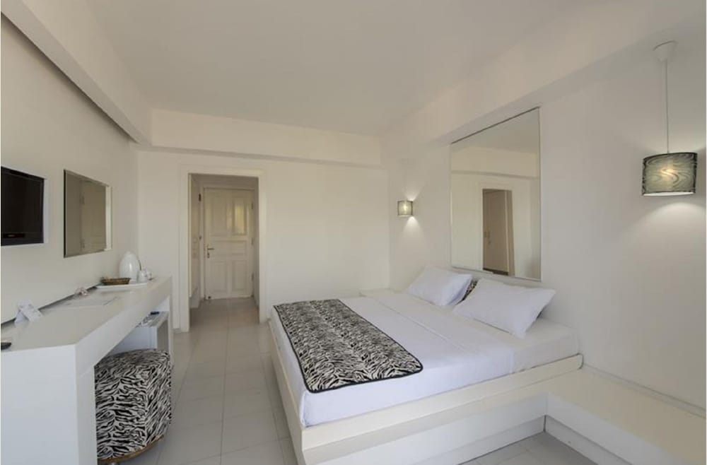 Casa Blanca Beach - Adults Only 2/22