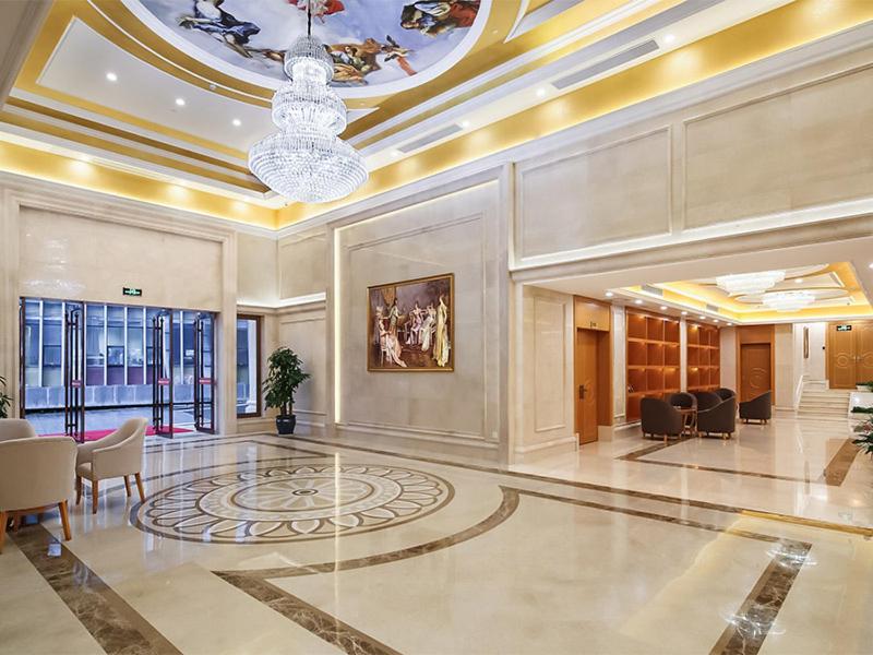 Vienna Hotel (Nanjing Olympic Sports Center) 5/26