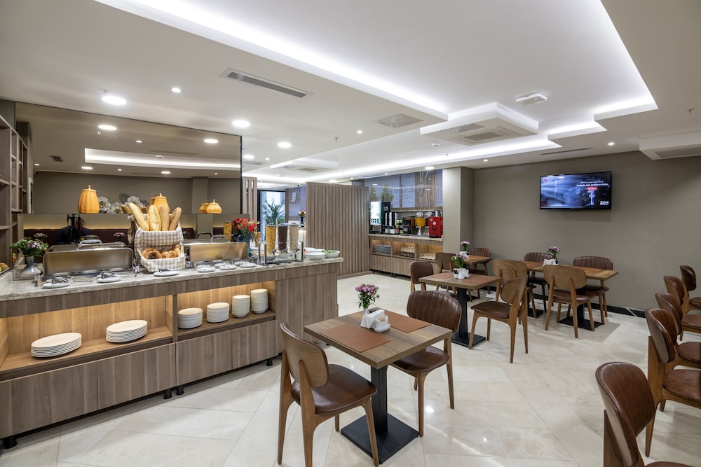 The Omiya Hotel 48/60