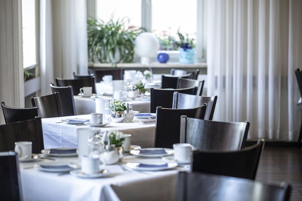 Dom Hotel Augsburg 38/48