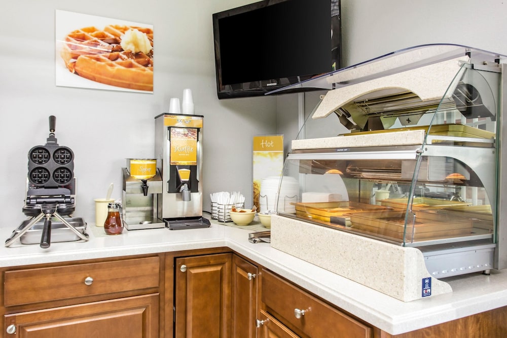 Quality Inn And Suites Vidalia 27/31