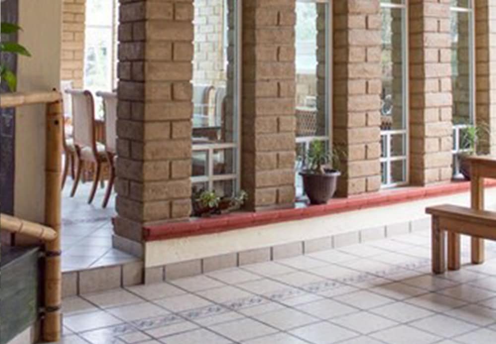 Hotel Quinta Moctezuma 12/60