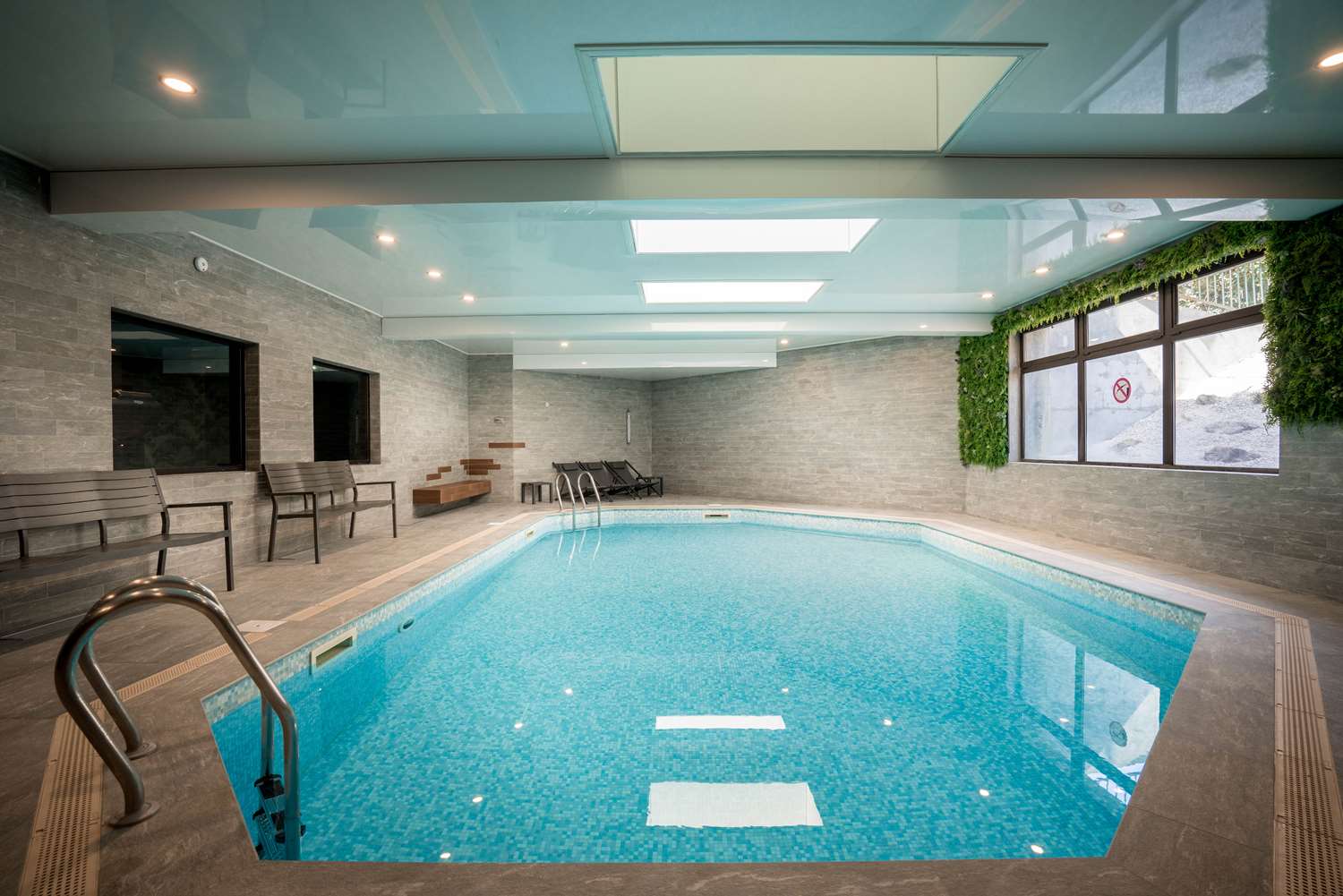 Best Western Plus Hostellerie Du Vallon 26/60